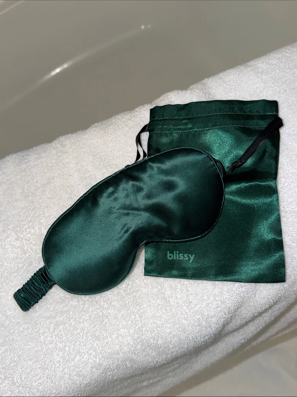 Blissy Emerald Green Pure Silk Sleep Mask with Matching Pouch & Box